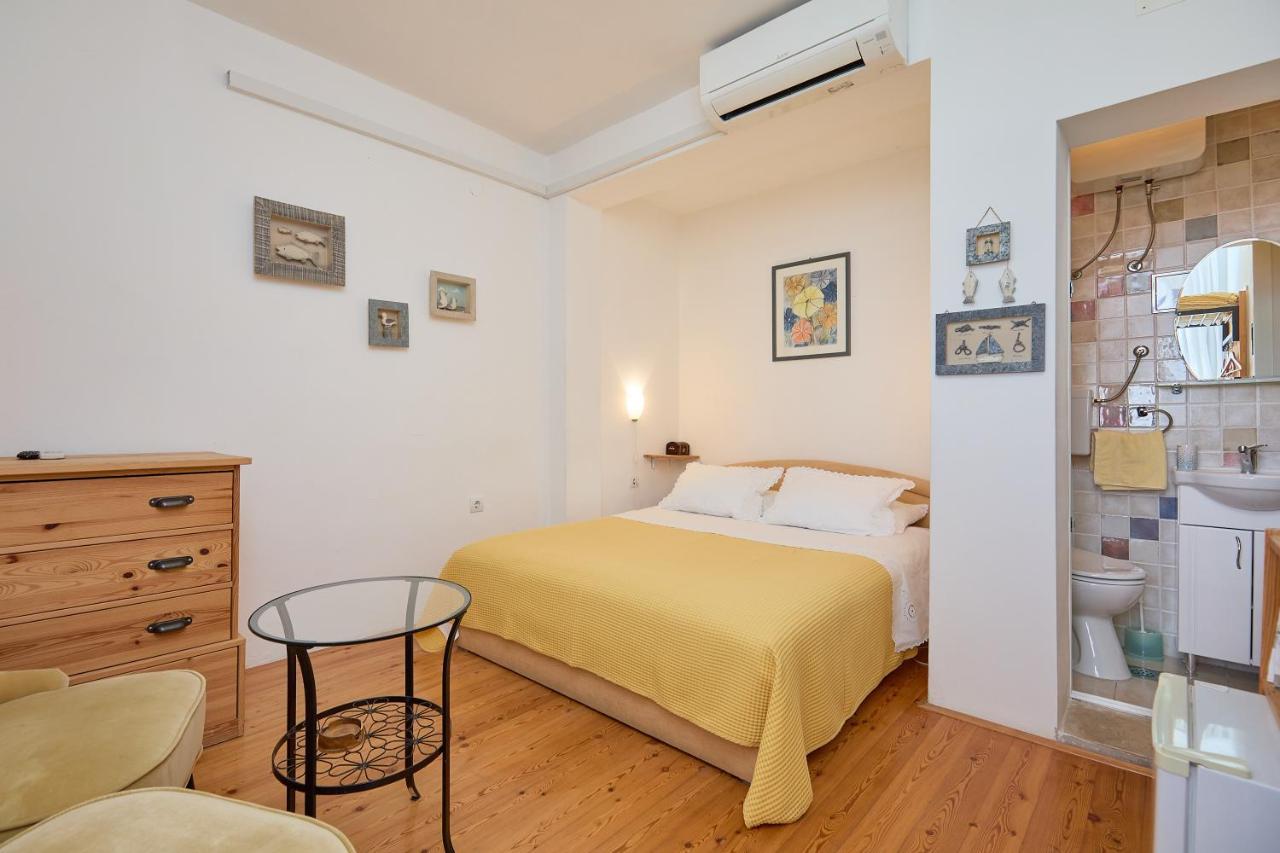 Room Over Old Town Ντουμπρόβνικ Εξωτερικό φωτογραφία